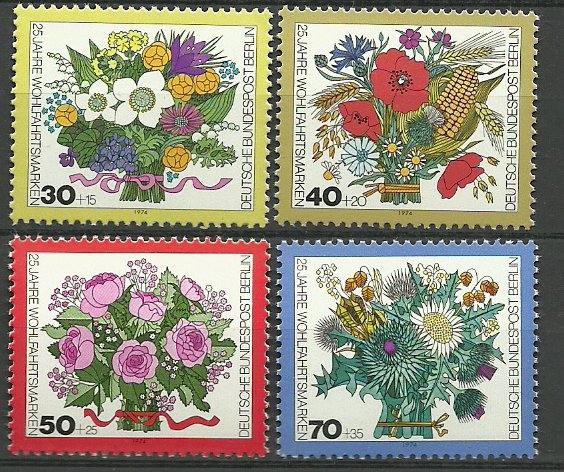 Berlin 1974 - buchete flori, serie neuzata