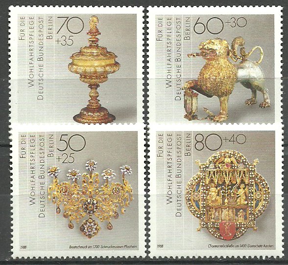 Berlin 1988 - obiecte din aur si argint, serie neuzata