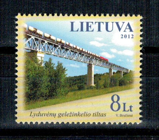 Lituania 2012 - Pod de cale ferata, tren, neuzat